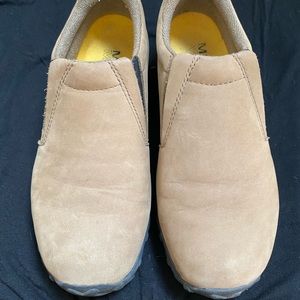 Merrell Womens Moc leather Slip ons